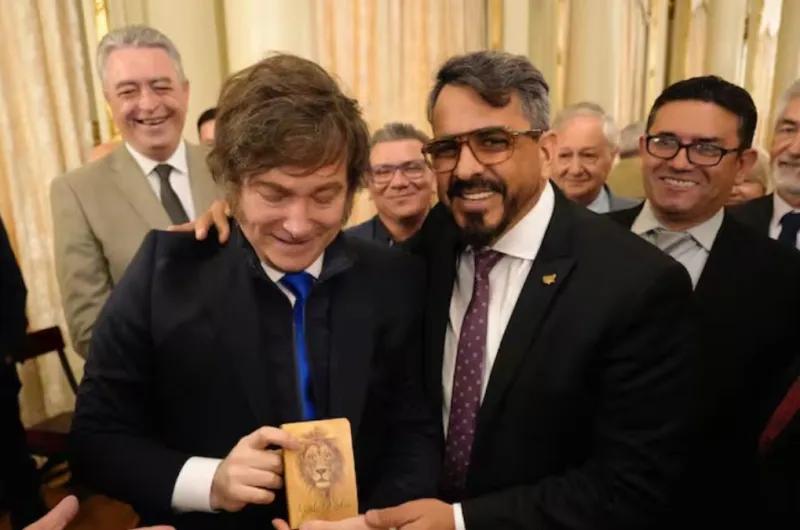 Milei fue "bendecido" por pastores evangélicos y atribuyó a Dios el triunfo del 26 de octubre