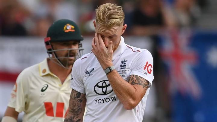 England humiliated by Australia in two