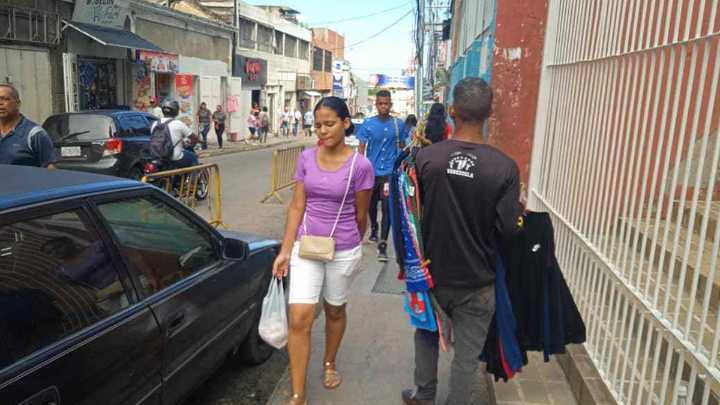 Impuestos arruinan a los comerciantes