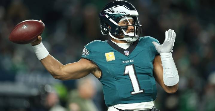 Eagles-Lions Sunday night thread: A pair of playoff teams are under the lights