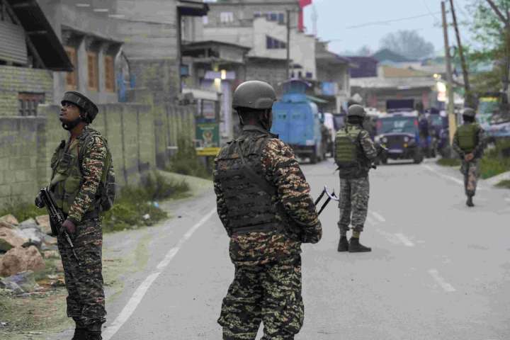 J-K Counter Intelligence Wing carries out raids in terror conspiracy case