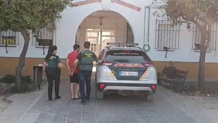 Detenido por el saqueo de más de 5000 metros de cable de cobre en Salteras