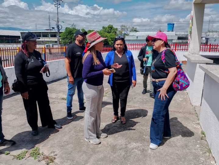 Visita institucional fortalece vínculos culturales en la Casa de la Cultura Eugenio Espina