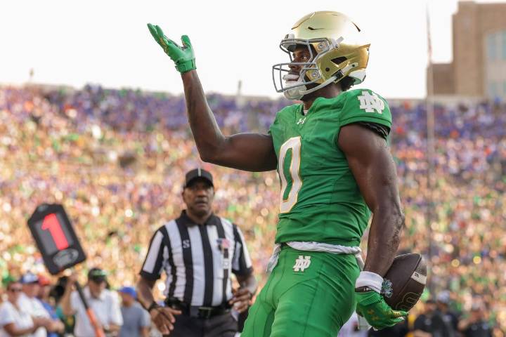 Notre Dame vs. Syracuse predictions: With CFP in sight, will Irish continue Senior Day dominance?