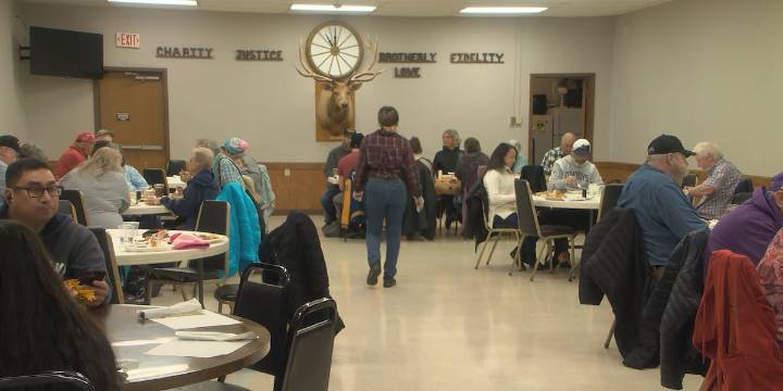 Elks Club hosts annual Thanksgiving Veterans Appreciation Dinner