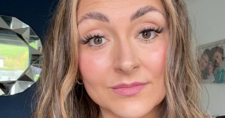 ‘I took skinny jabs to get dream body – now I have an apron tummy'