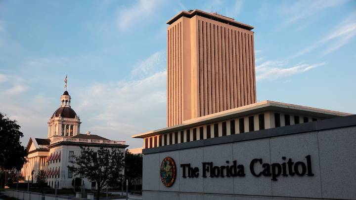 Fight against mid-decade redistricting in Florida