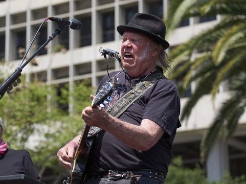 Canadian musicians celebrate Neil Young birthday with NY80 in Toronto