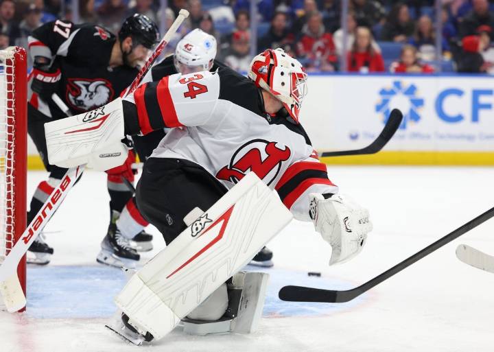 Deadspin | Jake Allen records 42-save shutout as Devils blank Sabres