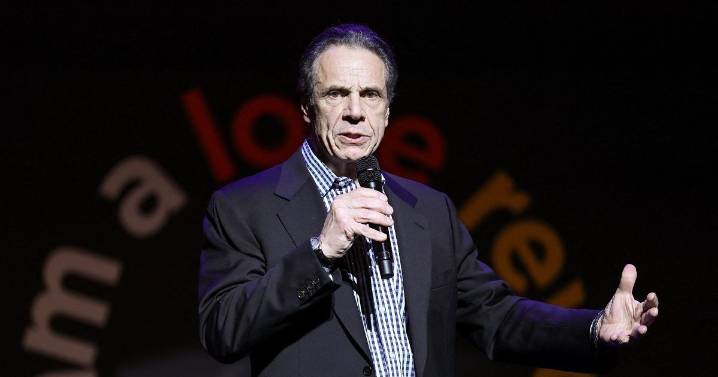 Nueva York elige alcalde, Trump llama a votar por Cuomo