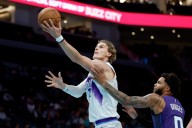 Jazz drop third straight, losing at Charlotte, 126