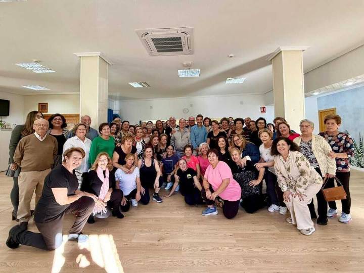 La Junta destina 1,2 millones de euros a talleres para mayores