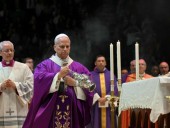 León XIV celebra su primera misa en Turquía tras recorrer la emblemática Mezquita Azul