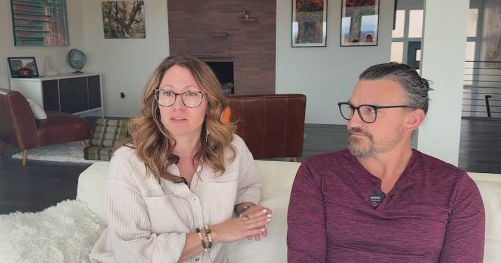 Colorado, Florida customers pursue legal action against 1-800-PACK-RAT after weeks without belongings