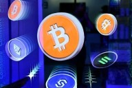 Toca bitcoin mínimo desde abril; roza los 86,000 dólares