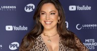 Kelly Brook spotted in airport as she jets off to Australia for I'm a Celeb