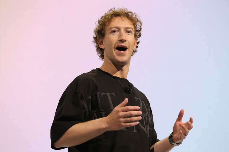 Zuckerberg, Meta directors agree to $190 million settlement of shareholder privacy case