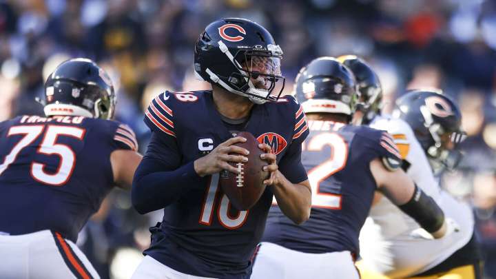 How to watch Chicago Bears vs Philadelphia Eagles: TV/live stream info, preview for Black Friday NFL game