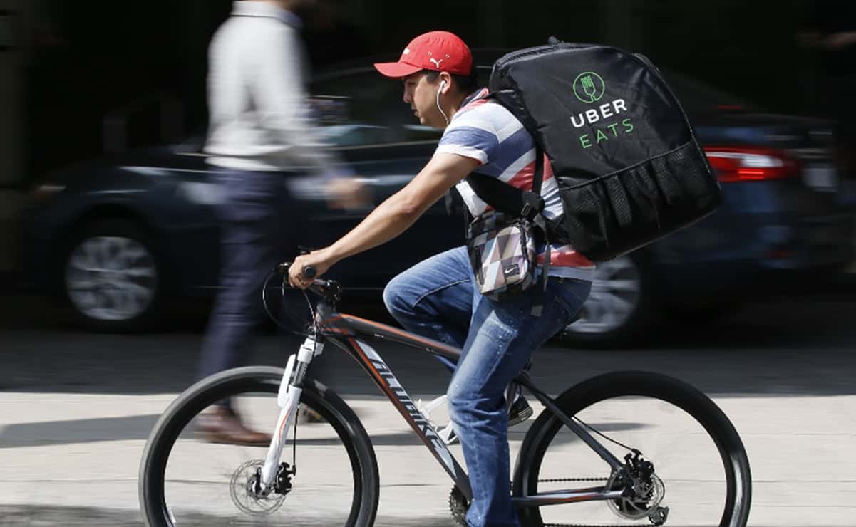 Secretaría de Finanzas de CDMX reconoce decisión de SCJN de cobrar “aprovechamiento” a plataformas de reparto