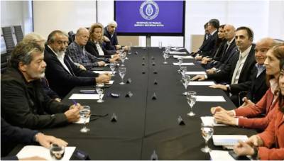 Cuáles son las 10 propuestas de la reforma laboral de Milei que desatarán la guerra con la CGT