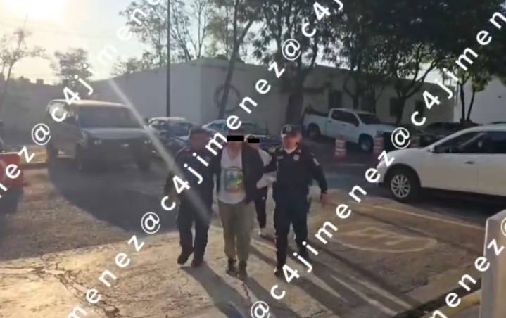 Caen dos personas acusadas de robar 95 mil pesos a hombre durante compra de vehículo en CdMx