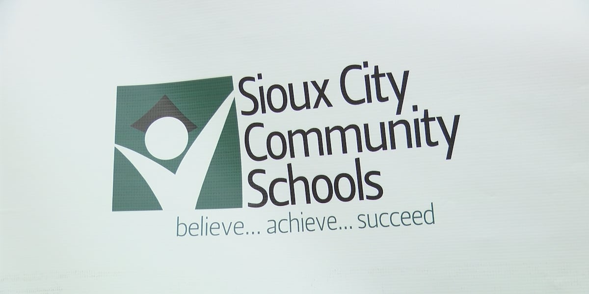 Sioux City School Board holding special meeting, expected to discuss superintendent
