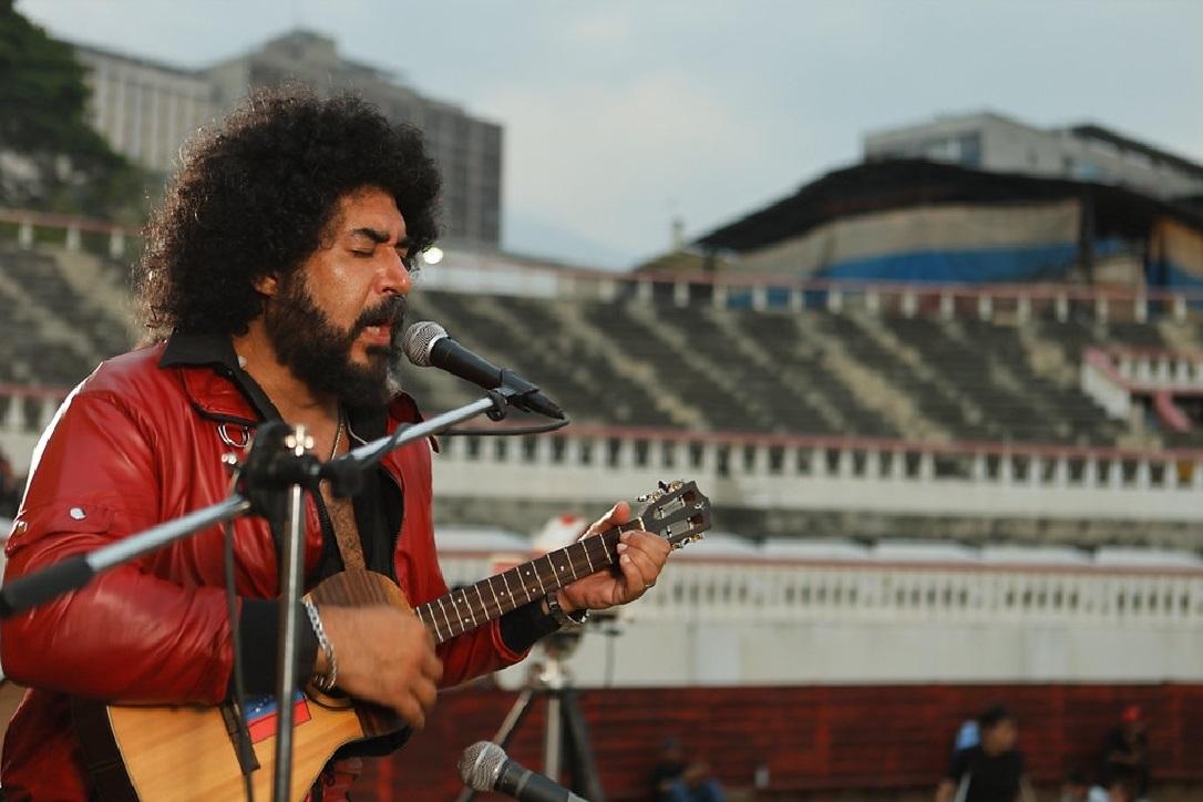 Película «Alí Primera» recibe premio en el Festival de Cine de Belarús