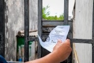 Por casos sospechosos de dengue en dos zonas de Paraná realizan bloqueos preventivos