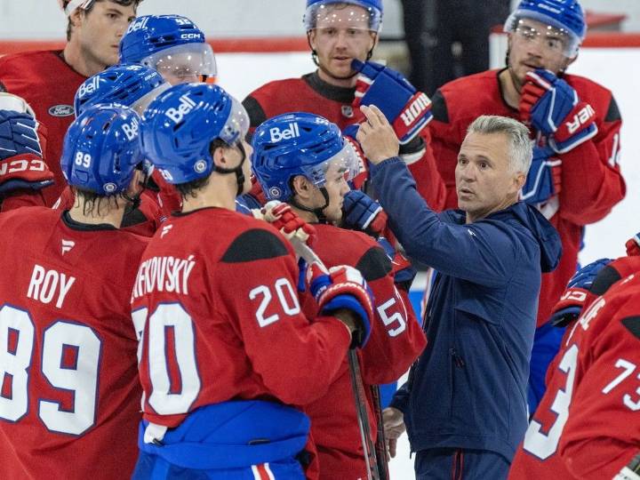 Cowan: Martin St. Louis gains valuable experience leading Canadiens