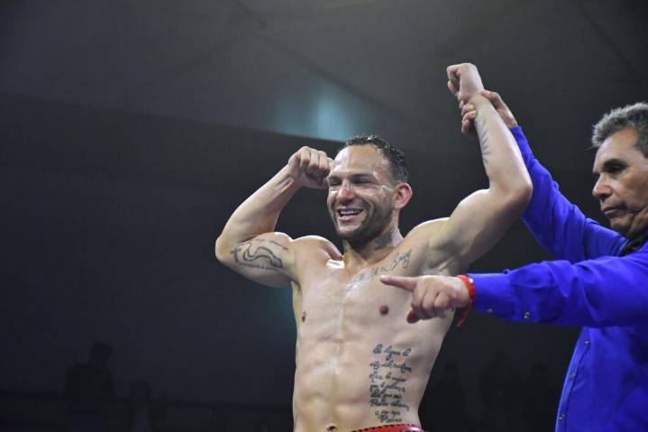 Con devastador knockout técnico: “Nazareno” Zuleta venció al mexicano Montiel en gran exhibición boxeril
