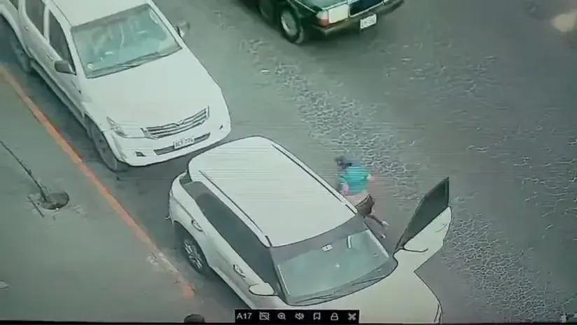 Delincuentes asesinan a un hombre frente a una tienda de ropa deportiva en la avenida Miguel Grau