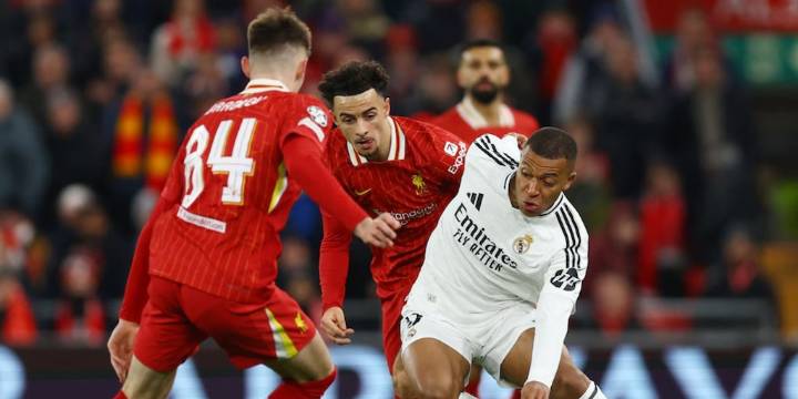 Liverpool - Real Madrid, en directo: Anfield cierra la primera mitad con empate en el marcador