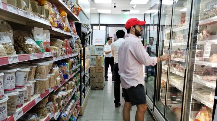 Por la suba de alimentos y tarifas, los analistas estiman que la inflación de noviembre seguirá por encima de 2%