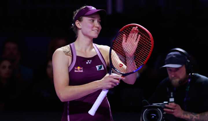 ¡Nueva Maestra! Rybakina sorprende a Sabalenka y le arrebata el título de las WTA Finals