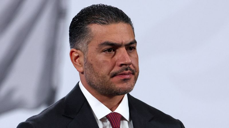 Mueren 13 personas en enfrentamiento entre fuerzas de seguridad y grupo armado en Sinaloa