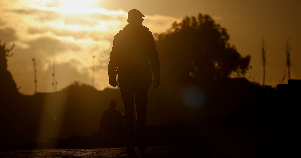 Hasta 31°: emiten aviso por altas temperaturas en cuatro regiones del sur del país