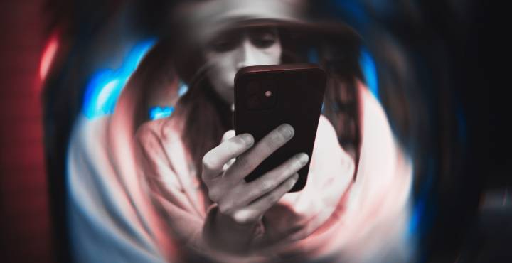 7 Tips To Stop Doomscrolling TikTok Before It Eats What’s Left of Your Brain