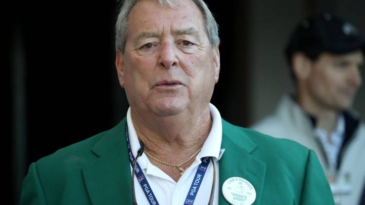 Fuzzy Zoeller: Two-time major golf champion dies at 74