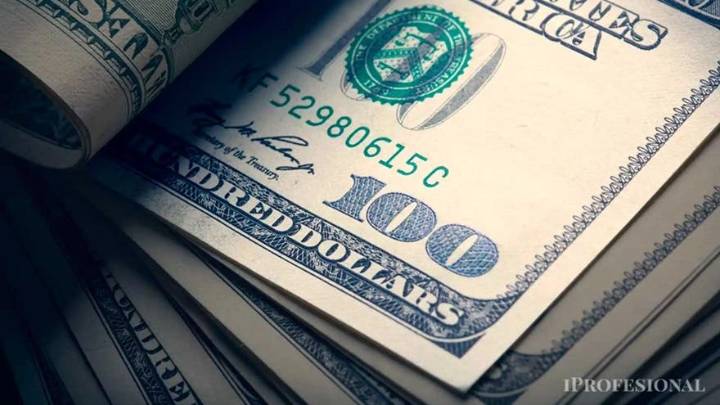 Se aleja el fantasma de la devaluación: para 2026 inversores pactan dólar a $ 1.600