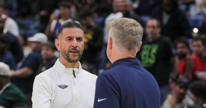 Jimmy Butler leads the Warriors past the Pelicans with Stephen Curry sitting out