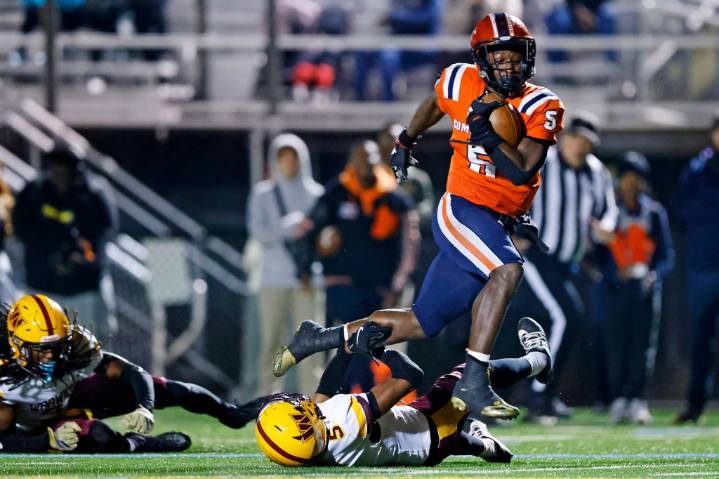 High school scoreboard: Top-seeded Lake Taylor advances to region finals over Norcom