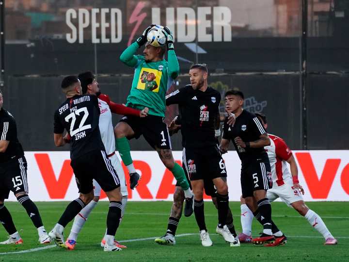 Deportivo Riestra vs Barracas Central, por los octavos de final del Torneo Clausura de la Liga Profesional: minuto a minuto, en directo
