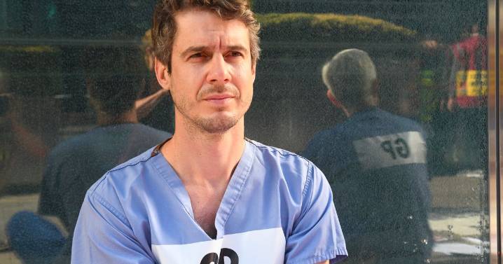 Jailed Bristol doctor suspended but not struck off for petrol station protest