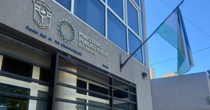 Lo acusaron por múltiples delitos en contexto de género contra su expareja en Viedma