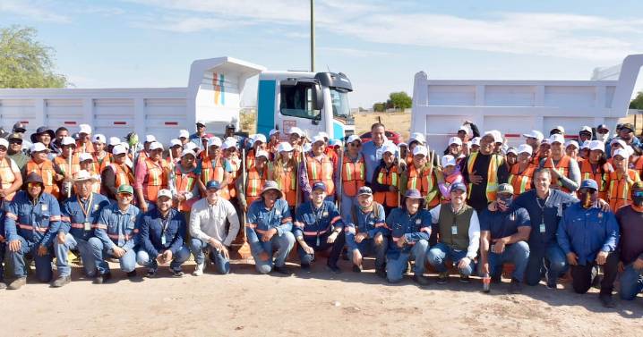 Brinda Astiazarán empleo temporal a 100 hermosillenses