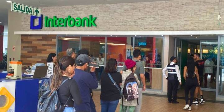 Propuesta obligaría a los bancos a tener baño de acceso gratuito, pero estos están en contra