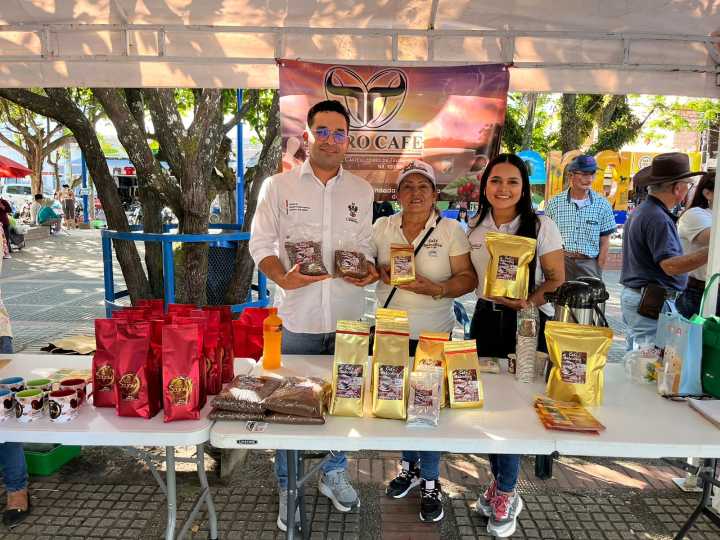 Iniciativa Clúster de la Gobernación de Casanare impulsa marcas de Café en Monterrey