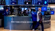 Wall Street cierra con ganancias; acciones de Alphabet suben más de 6%