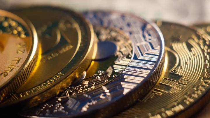 SIC ordena cierre nacional de empresas que captaban datos biométricos a cambio de criptomonedas