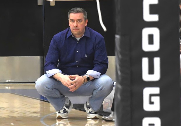 Resurrection Chrisitan’s Ben Reeser named CHSCA volleyball coach of the year